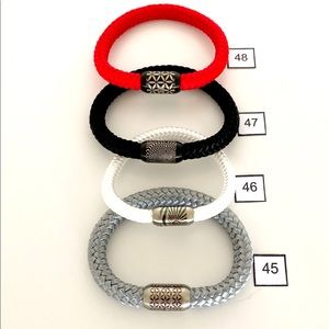 Bracelets. Made to fit perfect.